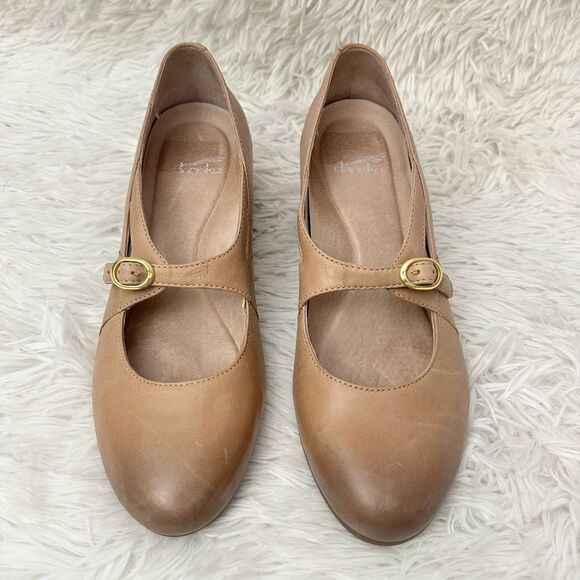 Dansko Peyton Sand Burnished Nubuck LeatherMary Jane Heel Shoe sz 40 EU9.5-10 US - Picture 2 of 10